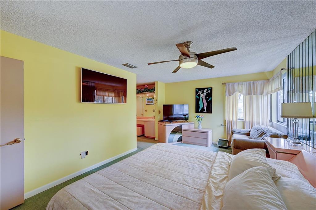Country Address 102-1 B - Residential