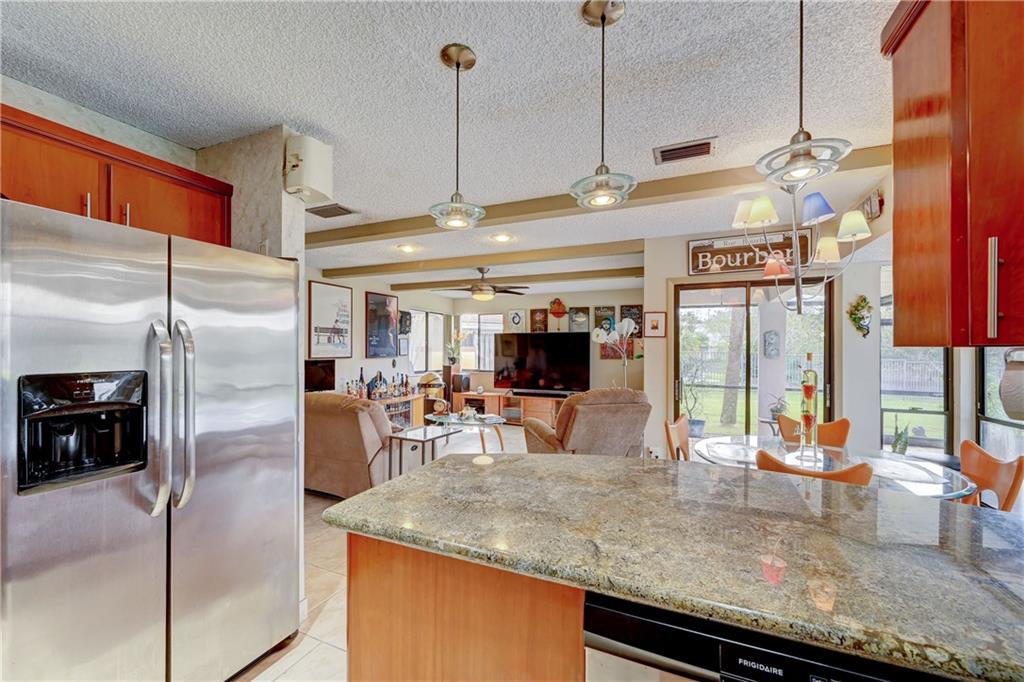 Country Address 102-1 B - Residential