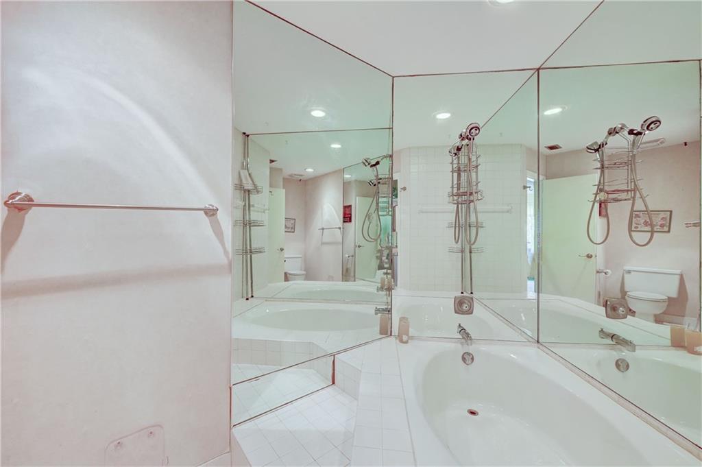 Country Address 102-1 B - Residential