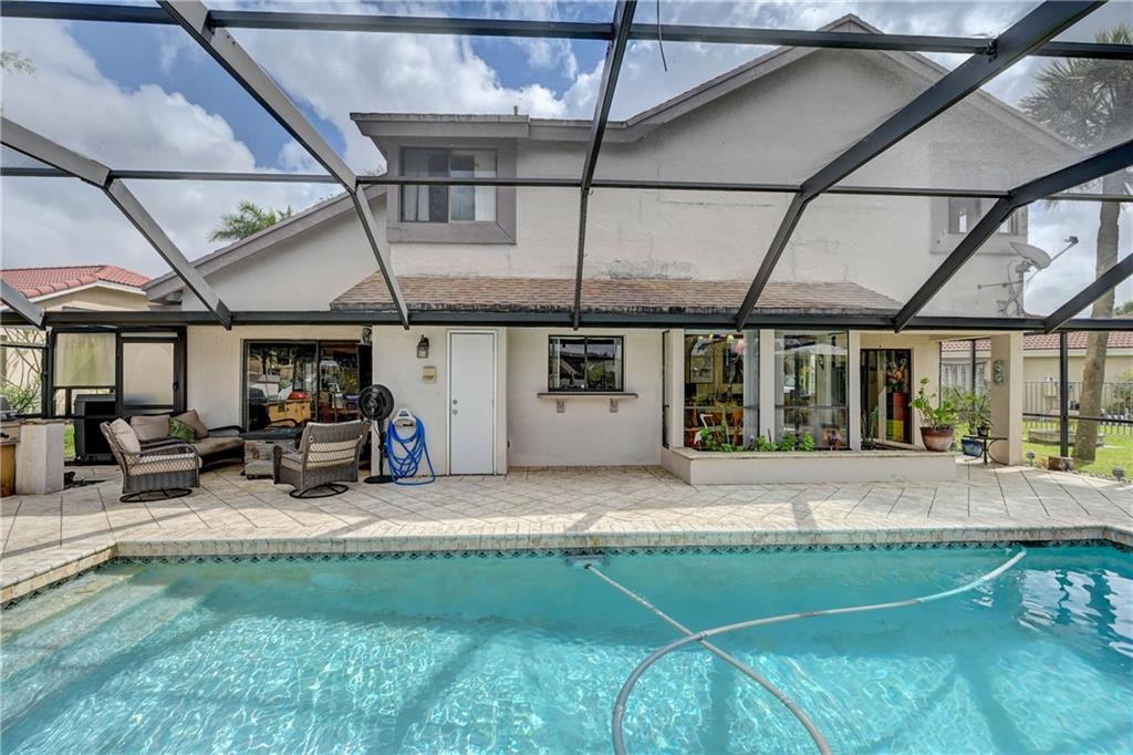 Country Address 102-1 B - Residential