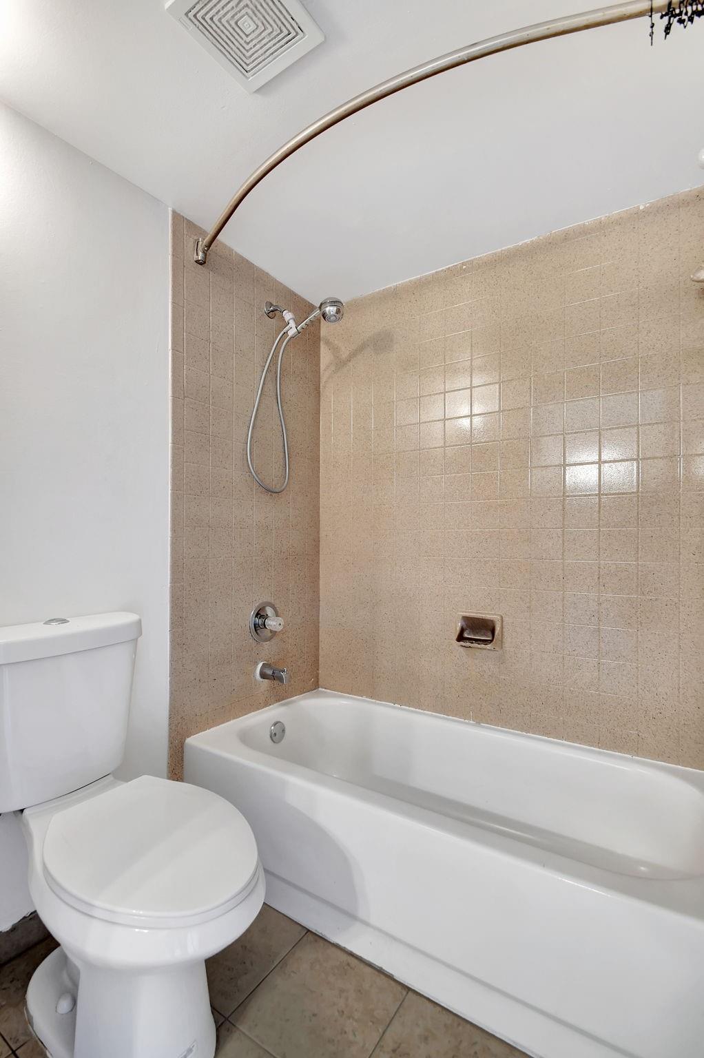 Bay Reach Condo - Residential Lease