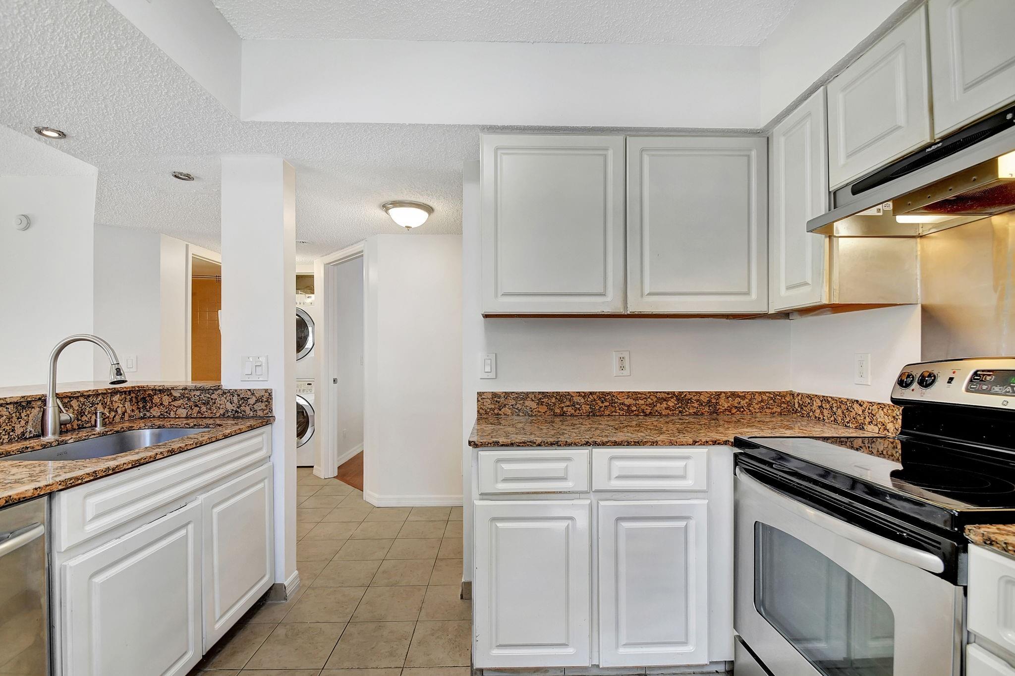 Bay Reach Condo - Residential Lease