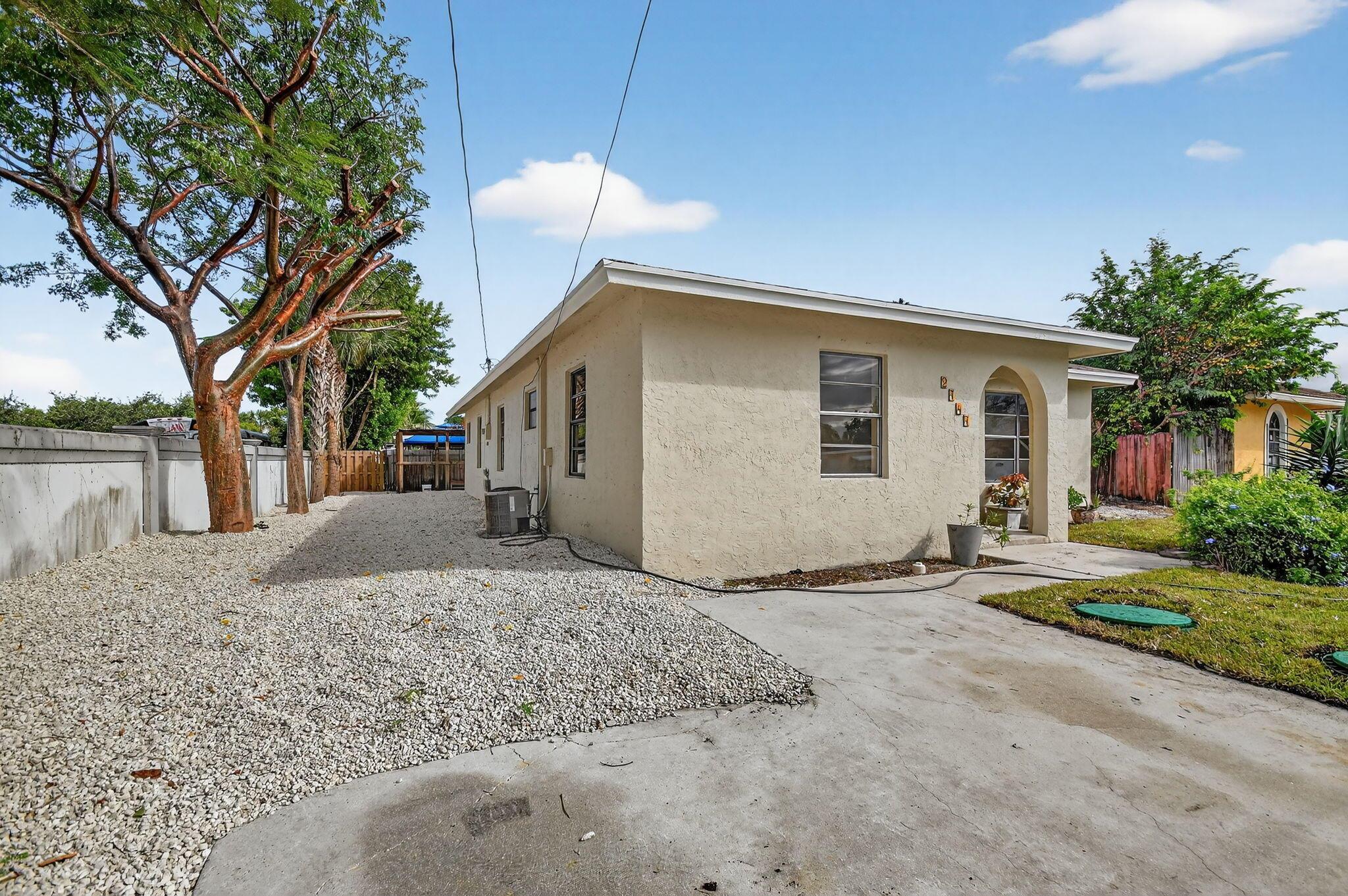 PALM ACRES ESTATES ADD 2 - Residential