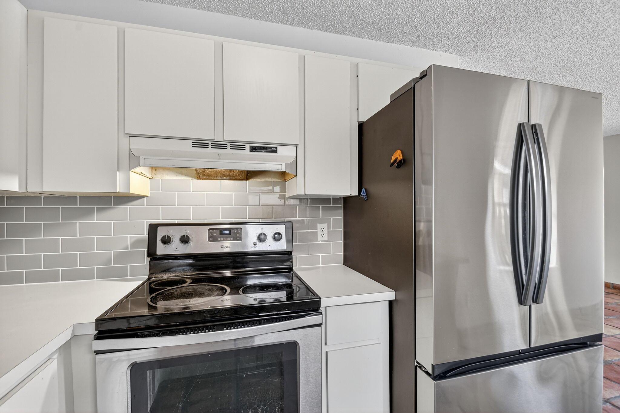 View photos, virtual tours, details... 2747 Summit Boulevard