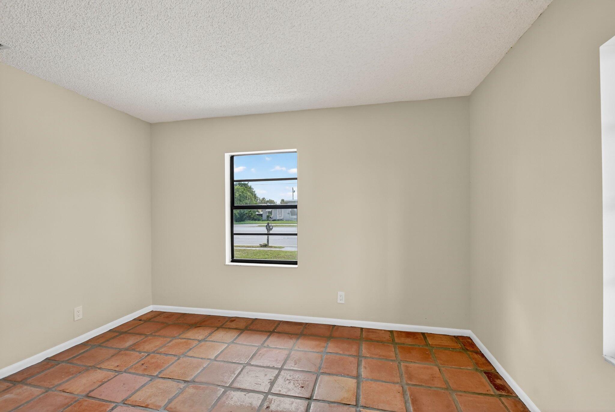 PALM ACRES ESTATES ADD 2 - Residential