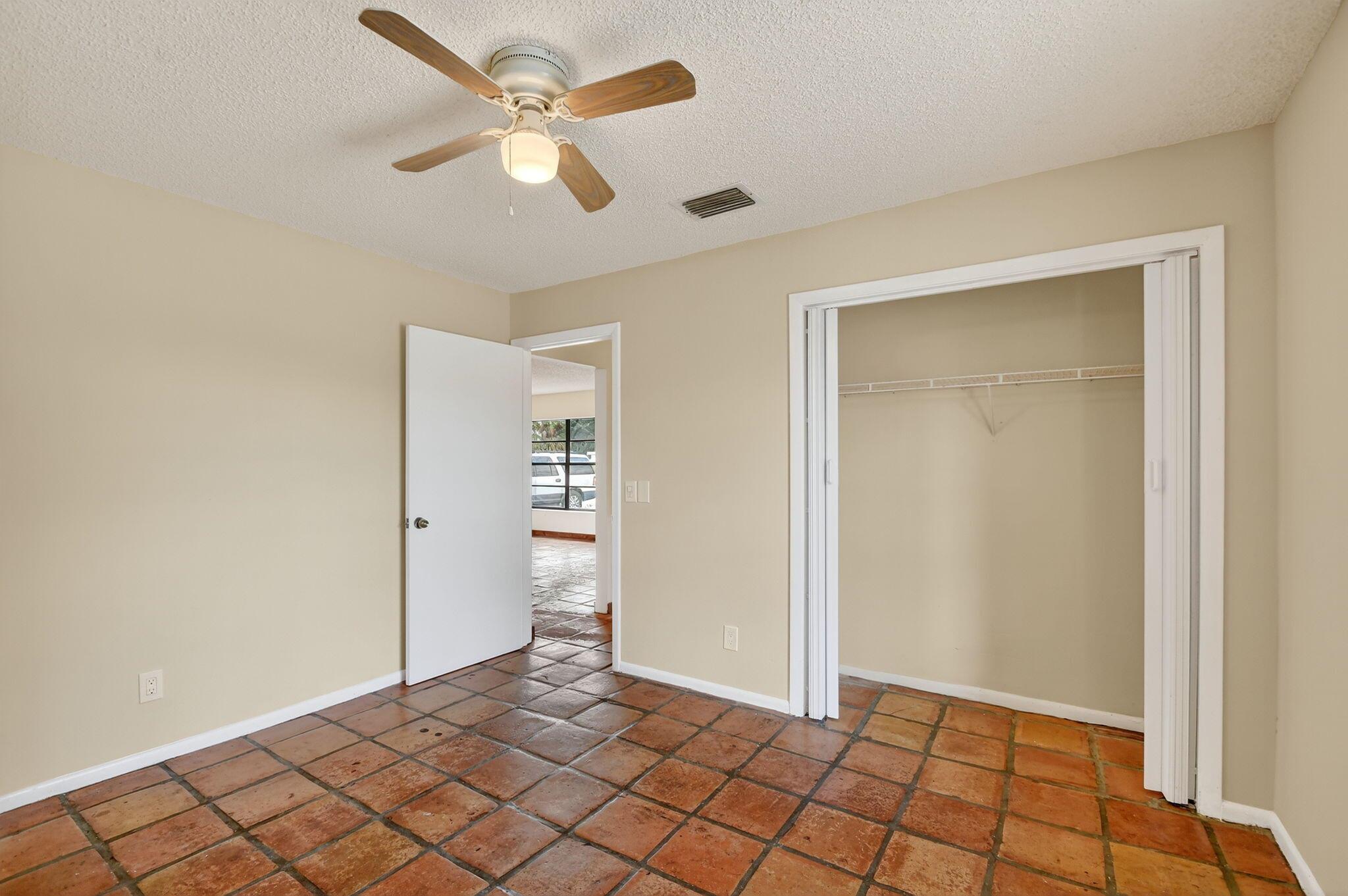 PALM ACRES ESTATES ADD 2 - Residential