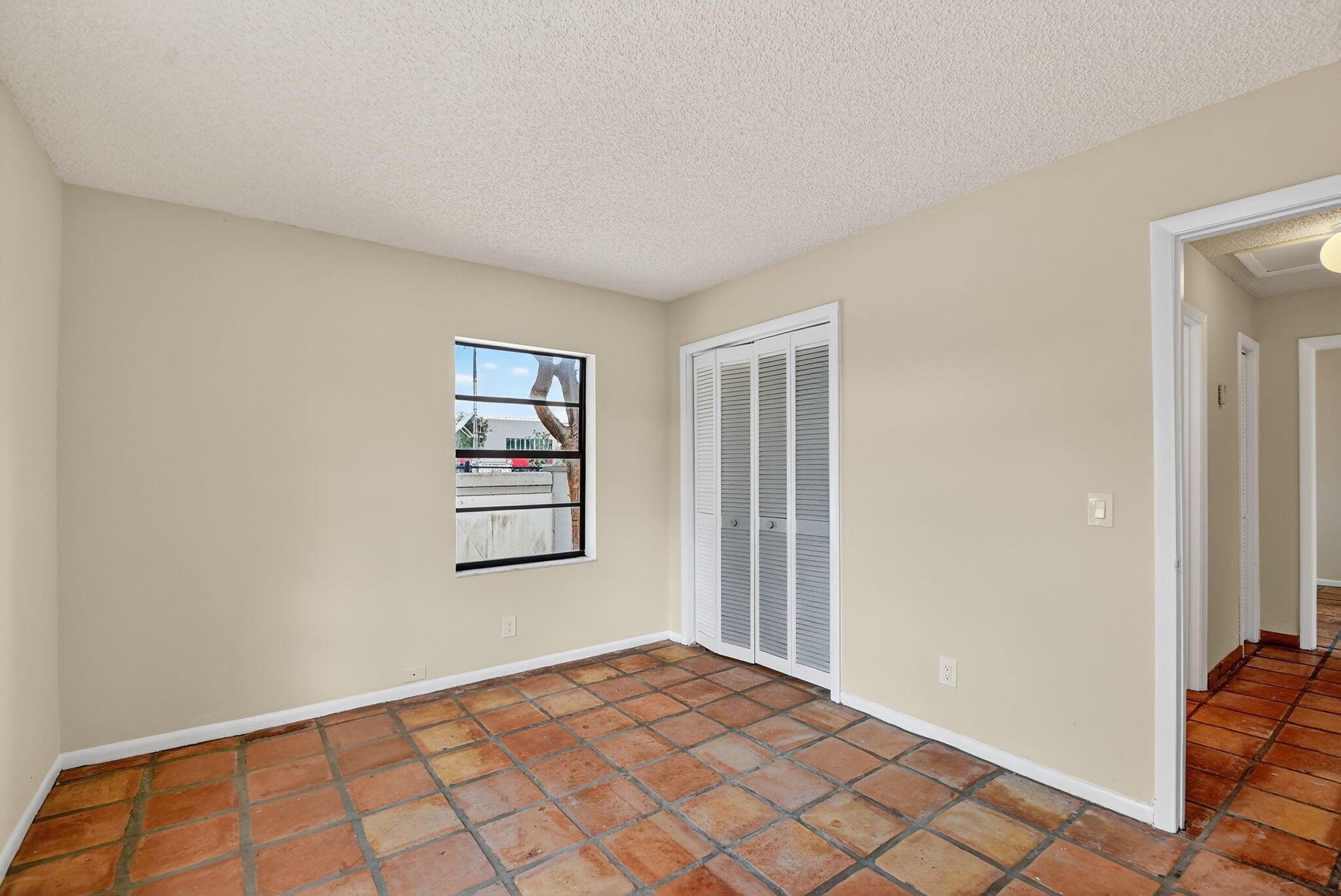 PALM ACRES ESTATES ADD 2 - Residential