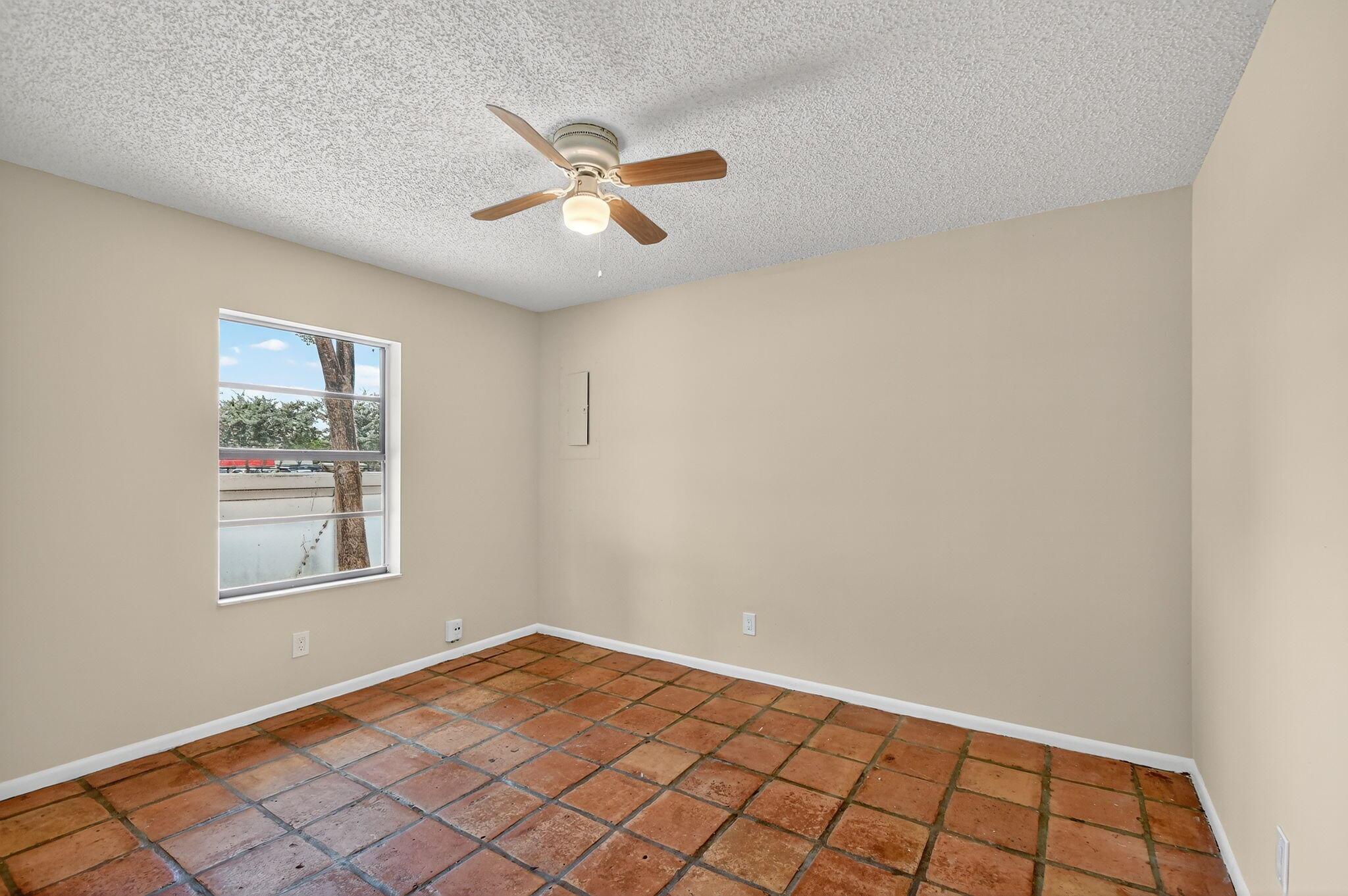 PALM ACRES ESTATES ADD 2 - Residential