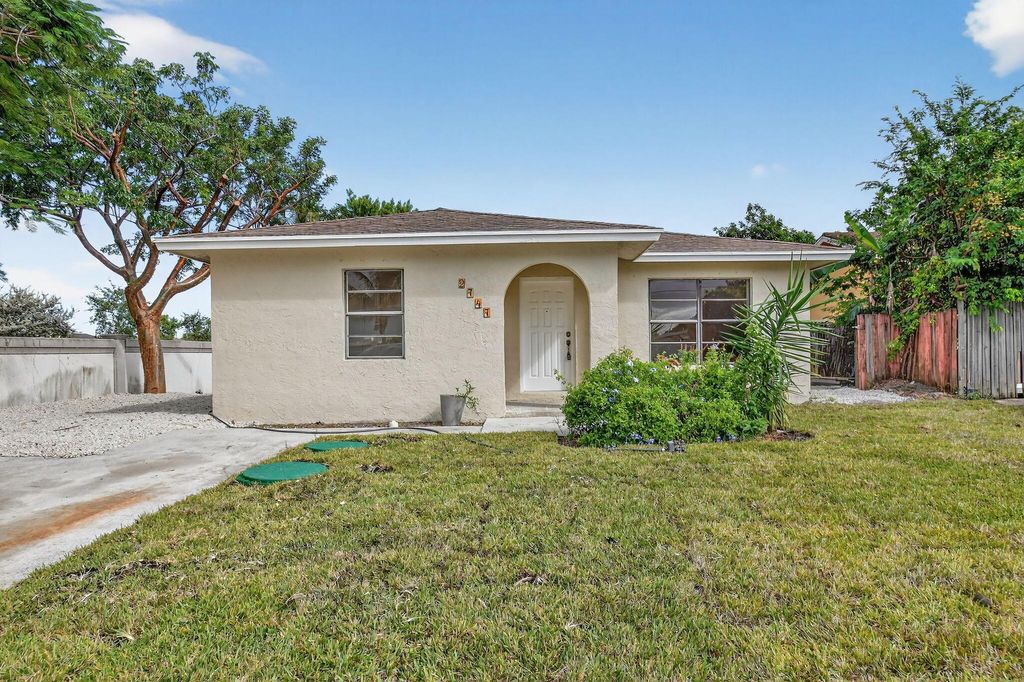 Photo of 2747 Summit Boulevard, West Palm Beach, FL 33406 (MLS # R11132846)