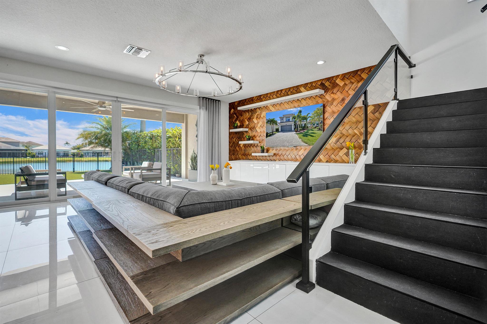 7650 Francisca Club Lane