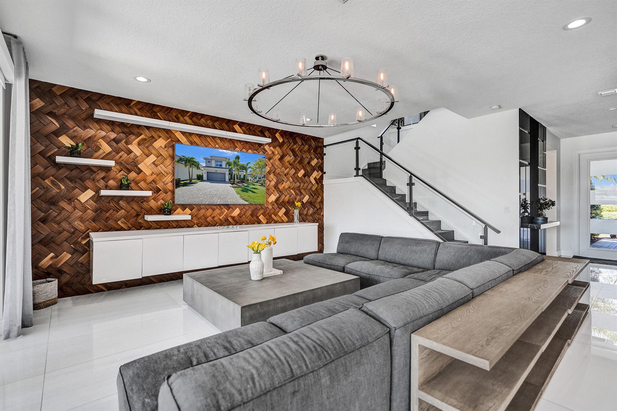 7650 Francisca Club Lane