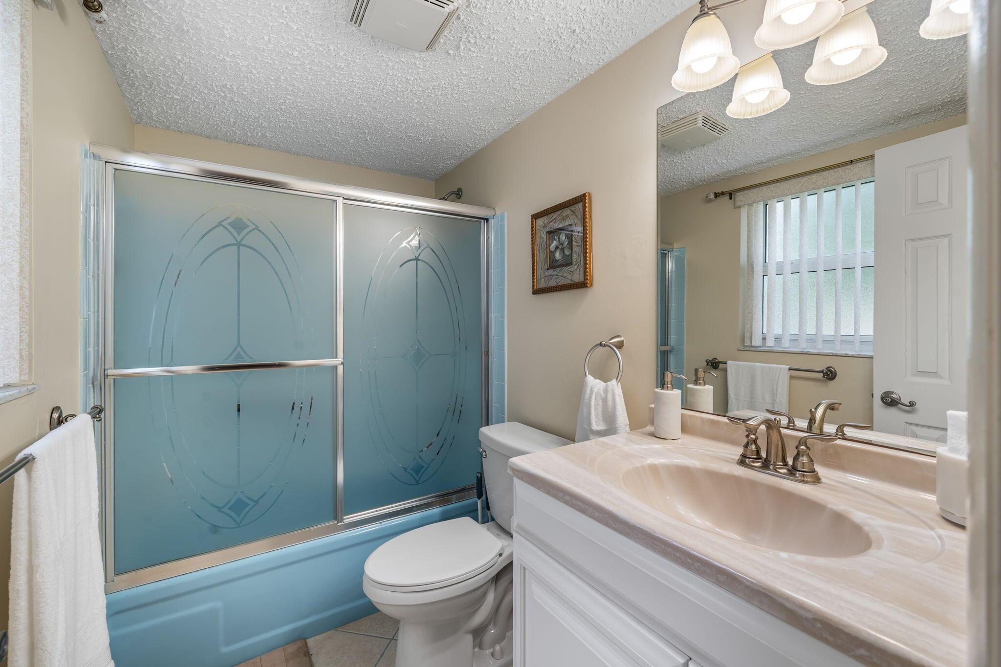 ORIOLE GARDENS THREE 89 C - Residential