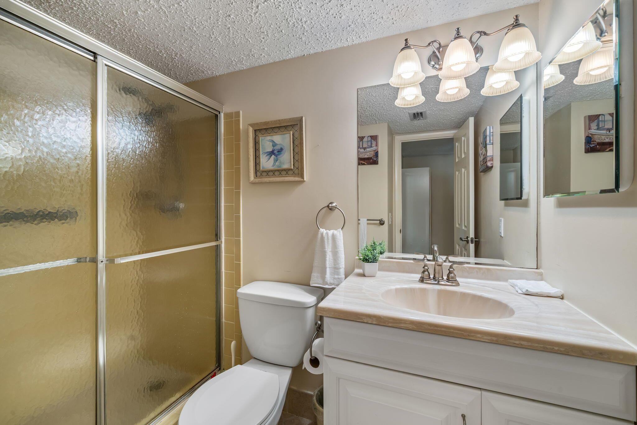 ORIOLE GARDENS THREE 89 C - Residential
