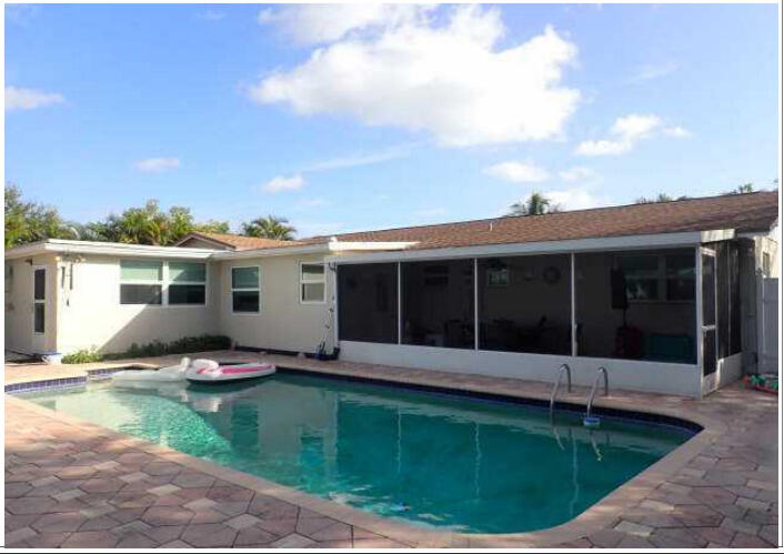 NORTH PALM BEACH VILLAGE OF 4 - Residential