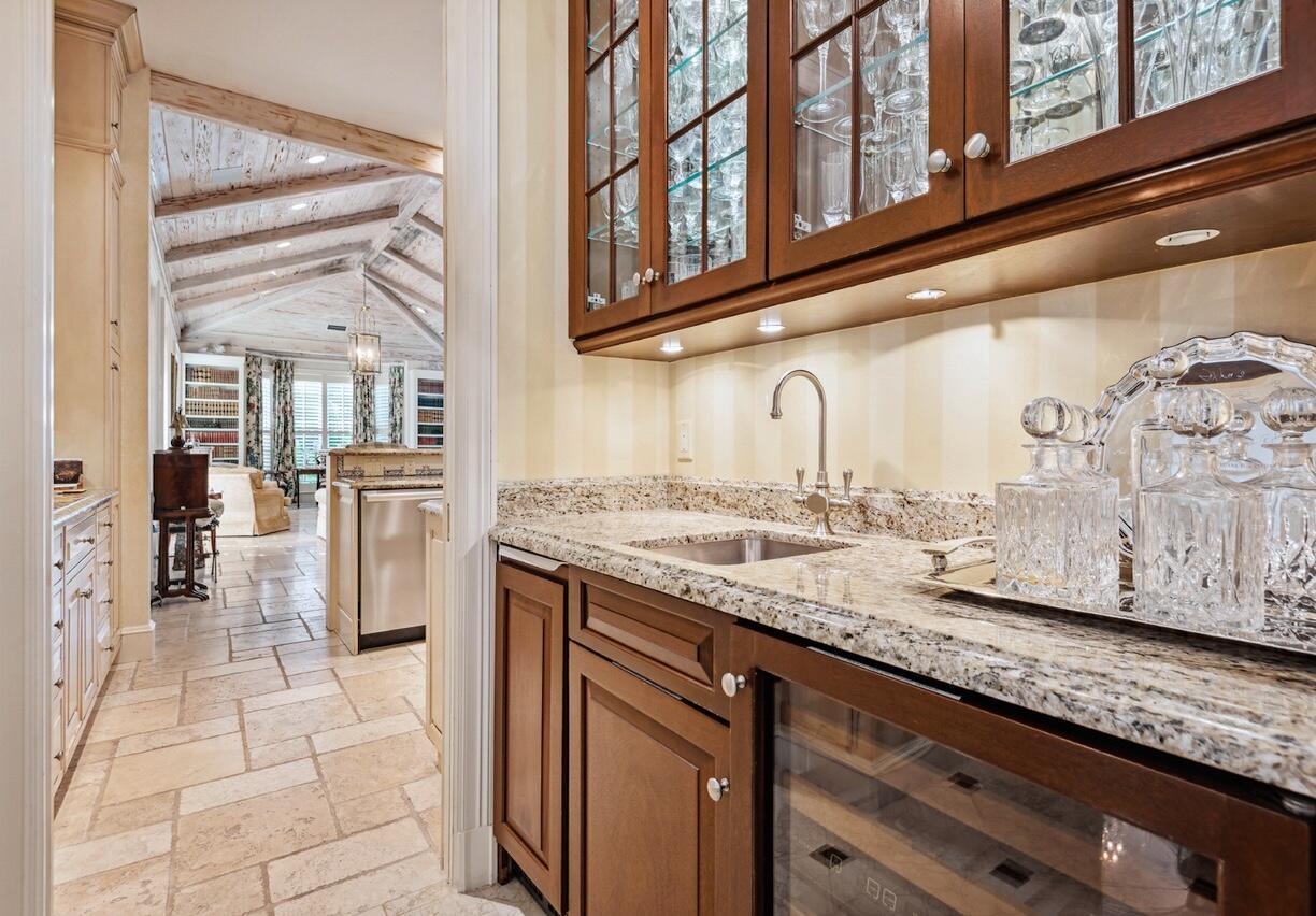 OLD PORT VILLAGE 1 - Residential