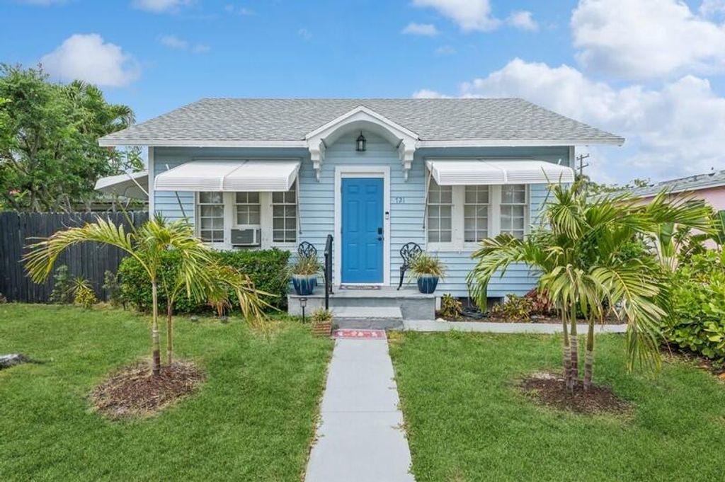 Photo of 721 N H Street #1, Lake Worth Beach, FL 33460 (MLS # R10979481)