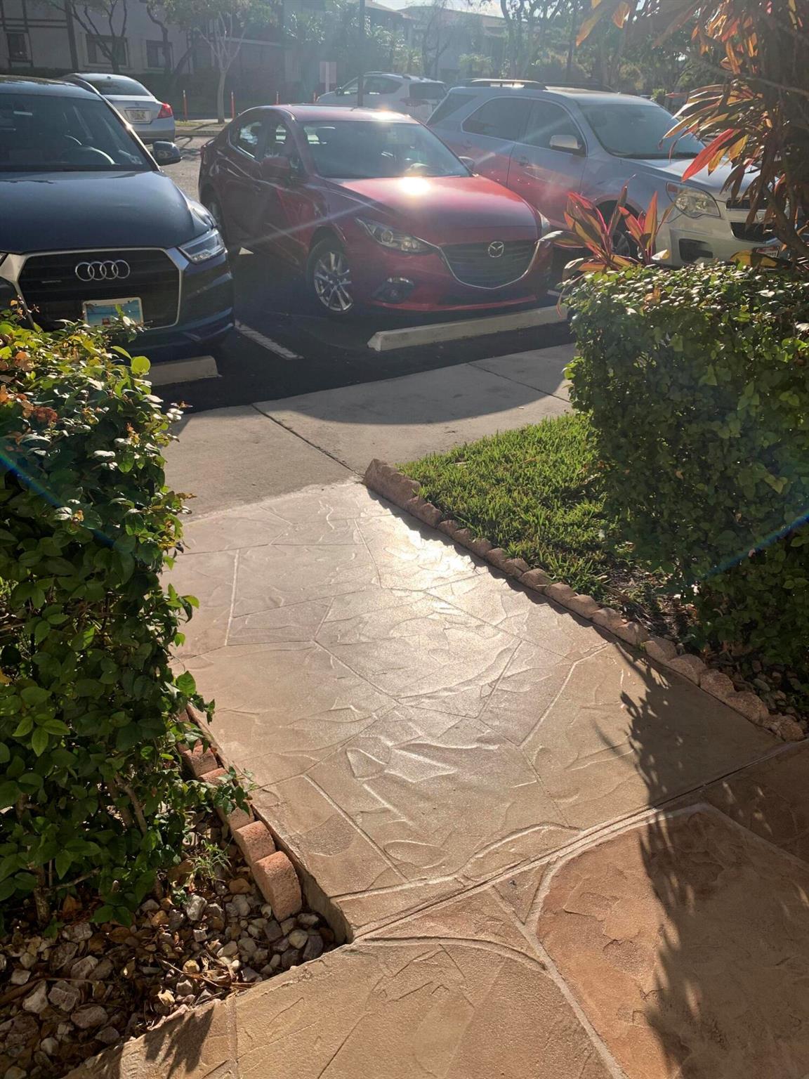 KINGS POINT BELFORT ''P'' - Residential