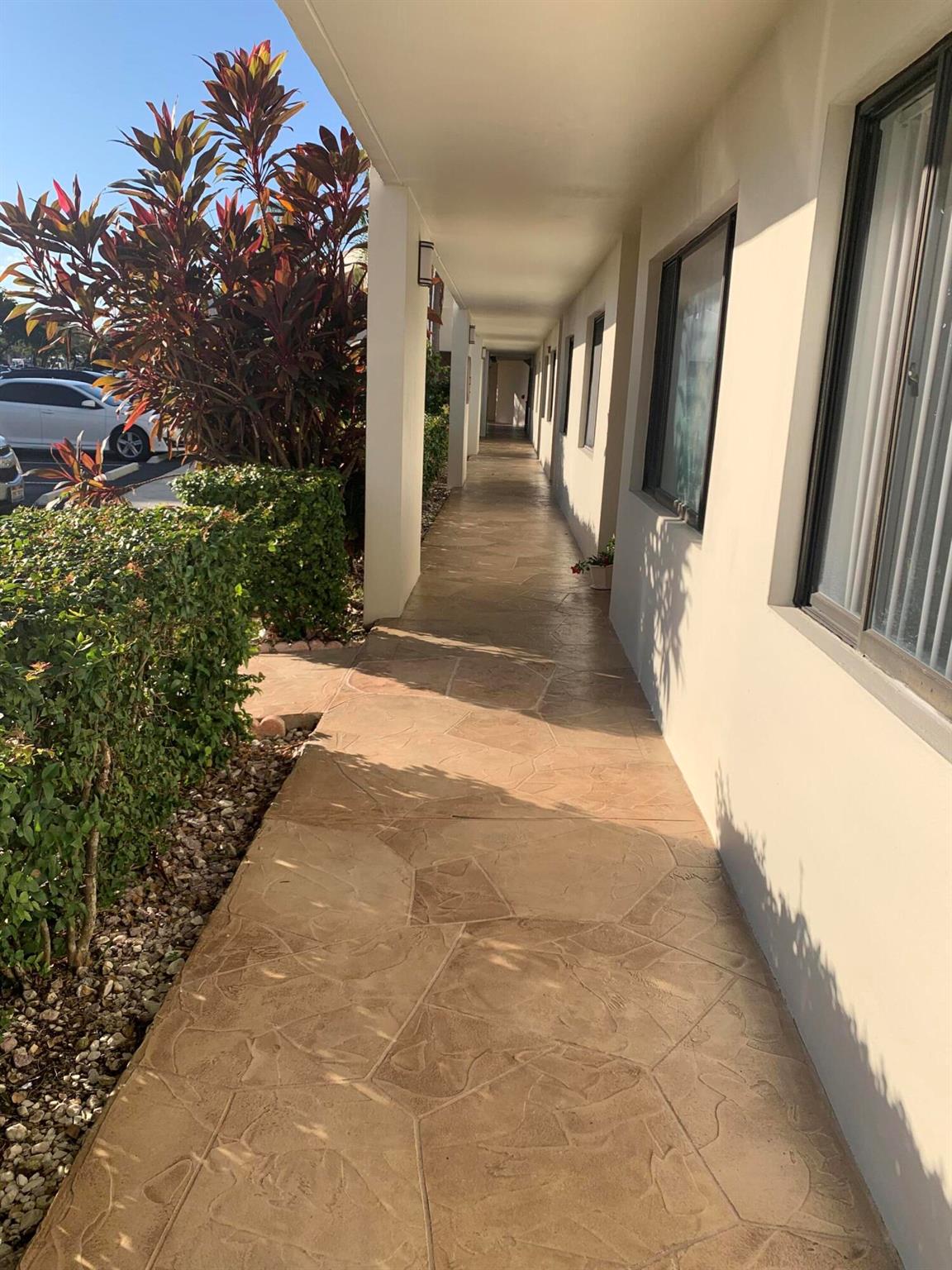 KINGS POINT BELFORT ''P'' - Residential