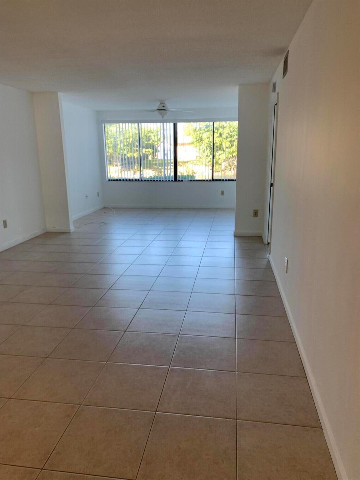 KINGS POINT BELFORT ''P'' - Residential