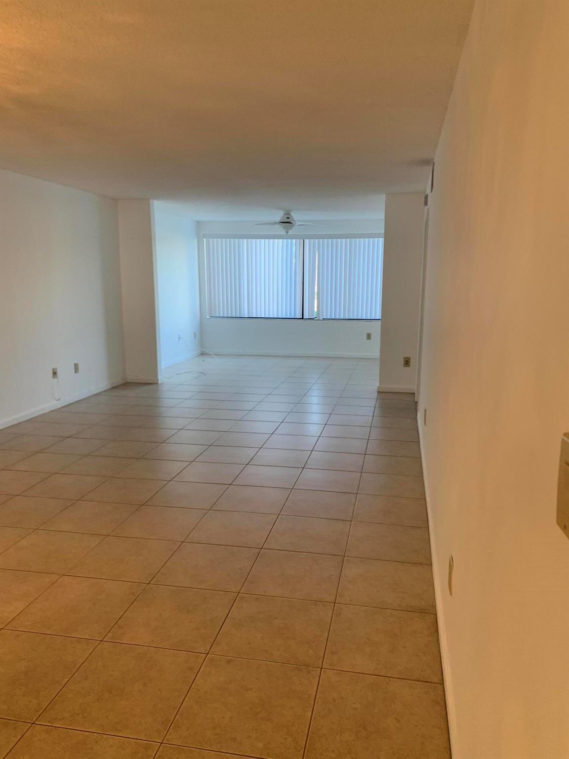 KINGS POINT BELFORT ''P'' - Residential