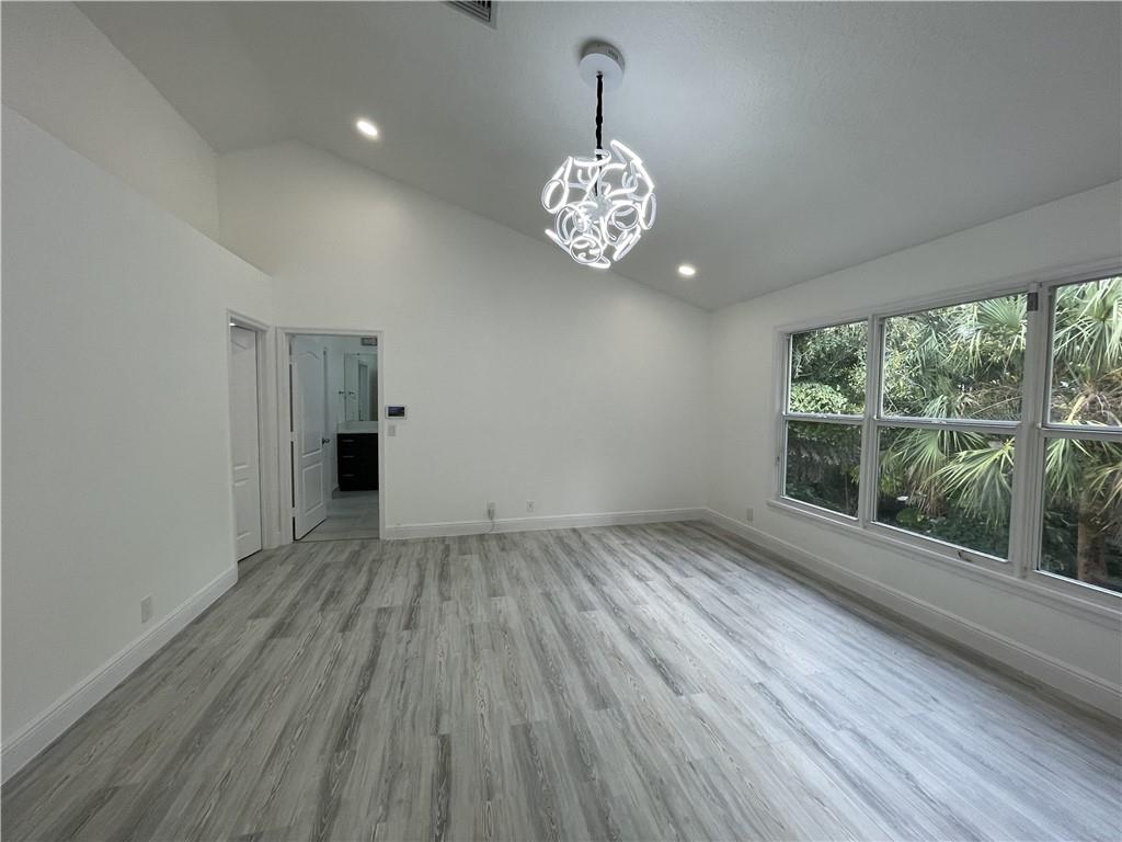 Woodside Estates 127-10 B - Residential