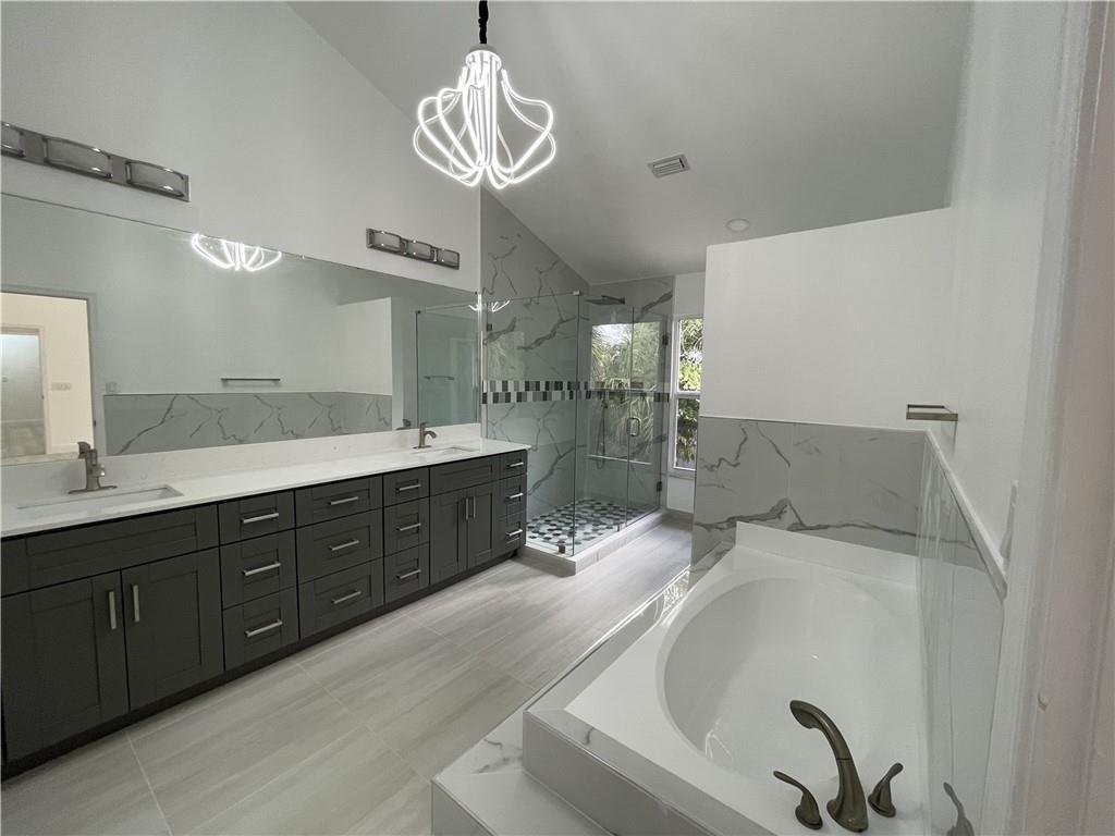 Woodside Estates 127-10 B - Residential