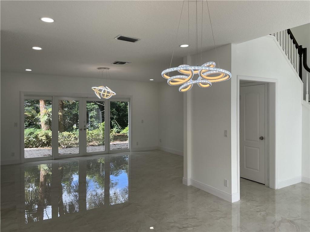 Woodside Estates 127-10 B - Residential