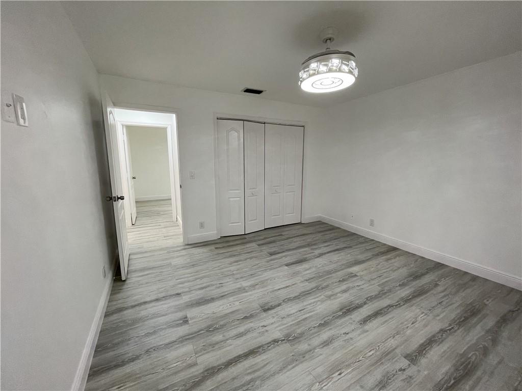 Woodside Estates 127-10 B - Residential