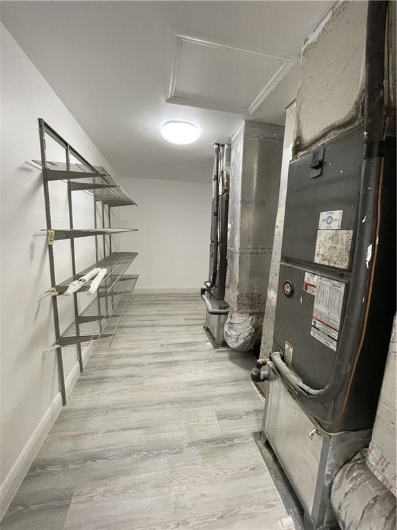 Woodside Estates 127-10 B - Residential
