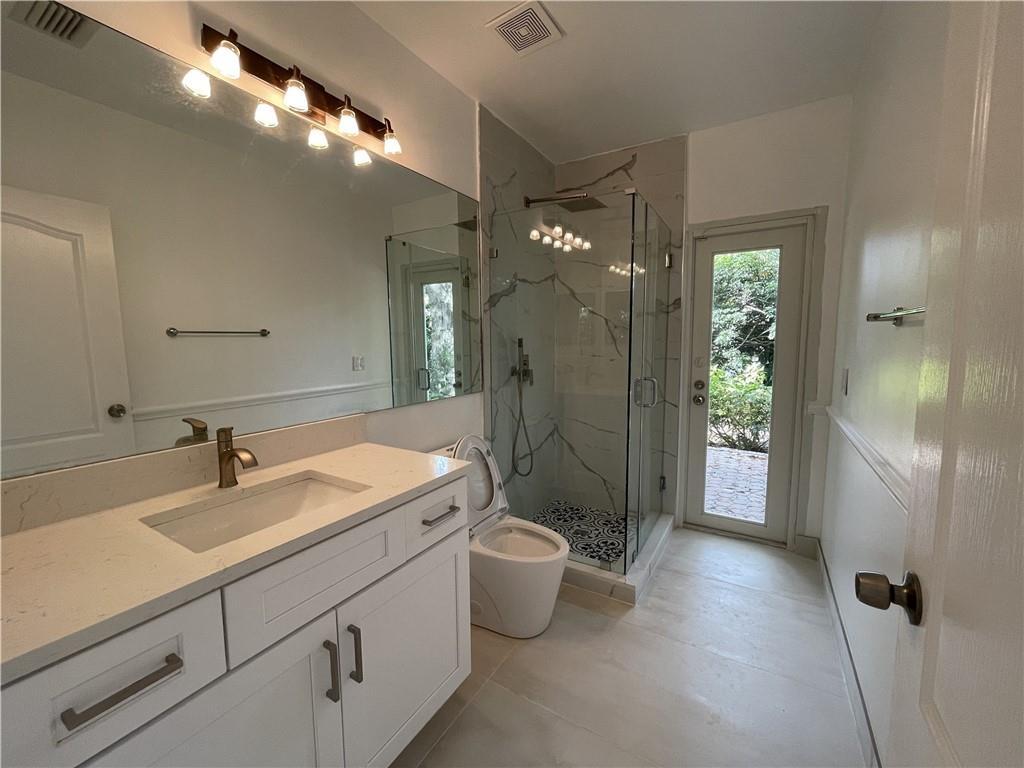 Woodside Estates 127-10 B - Residential