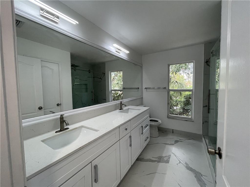 Woodside Estates 127-10 B - Residential