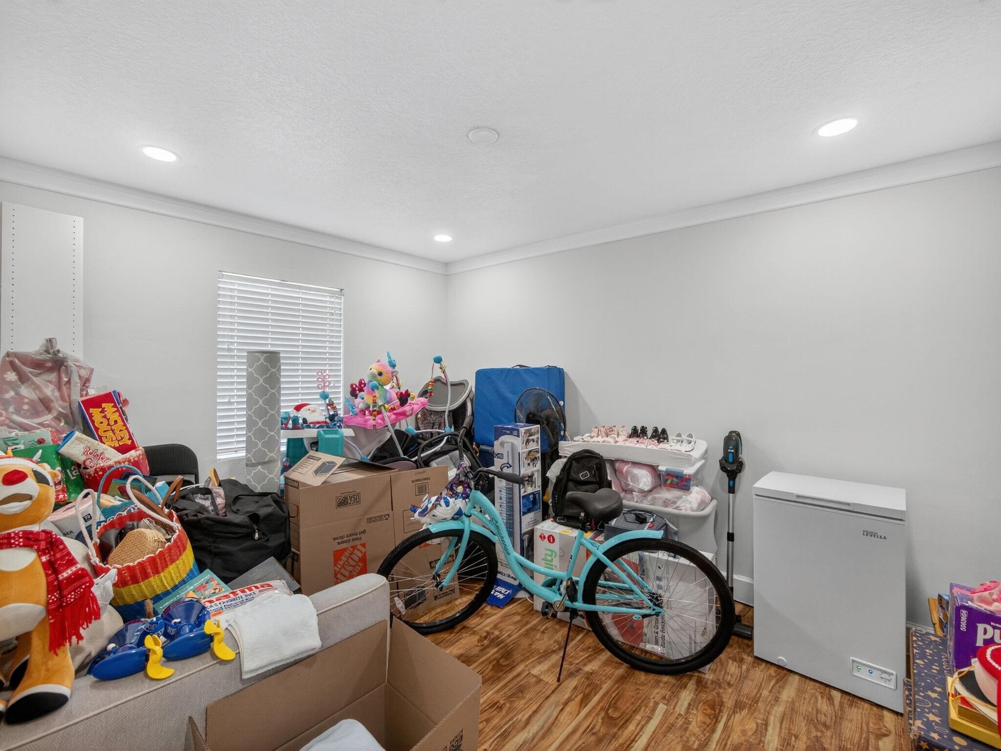 Lake Clarke Isle - Residential