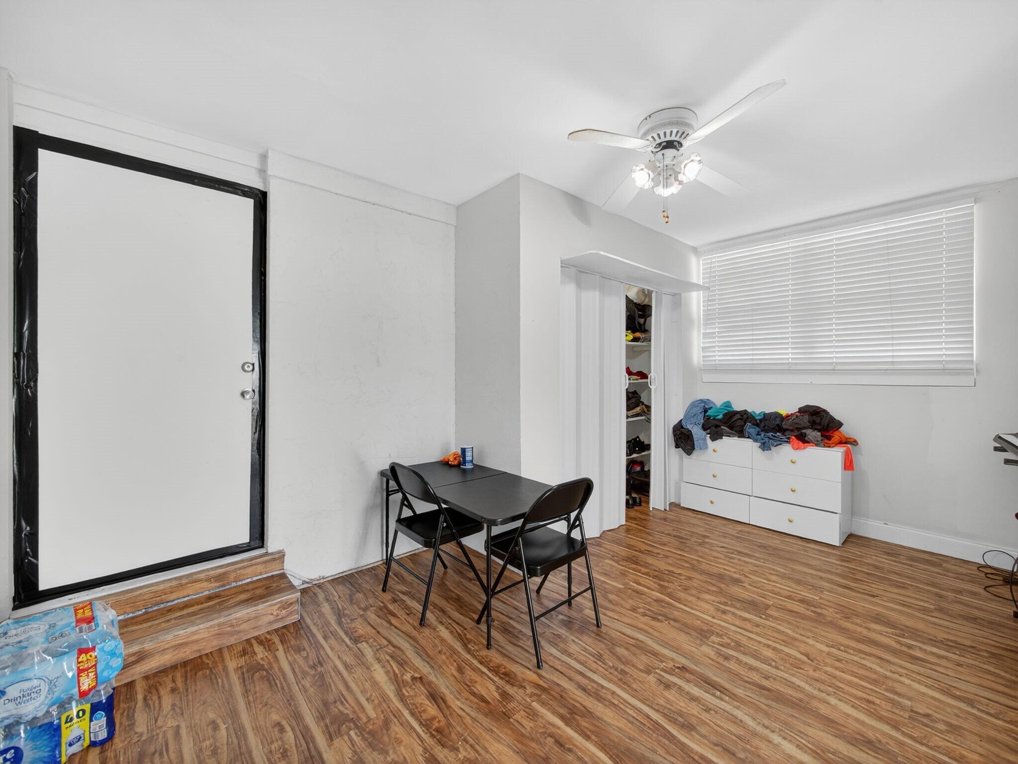 Lake Clarke Isle - Residential