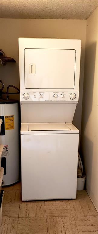 MAYFAIR HOUSE CONDO - Residential