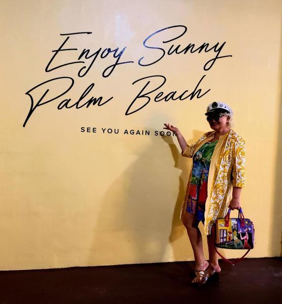 MAYFAIR HOUSE CONDO - Residential