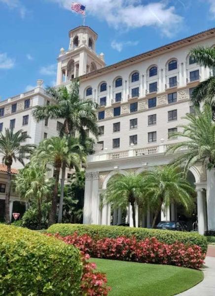 MAYFAIR HOUSE CONDO - Residential