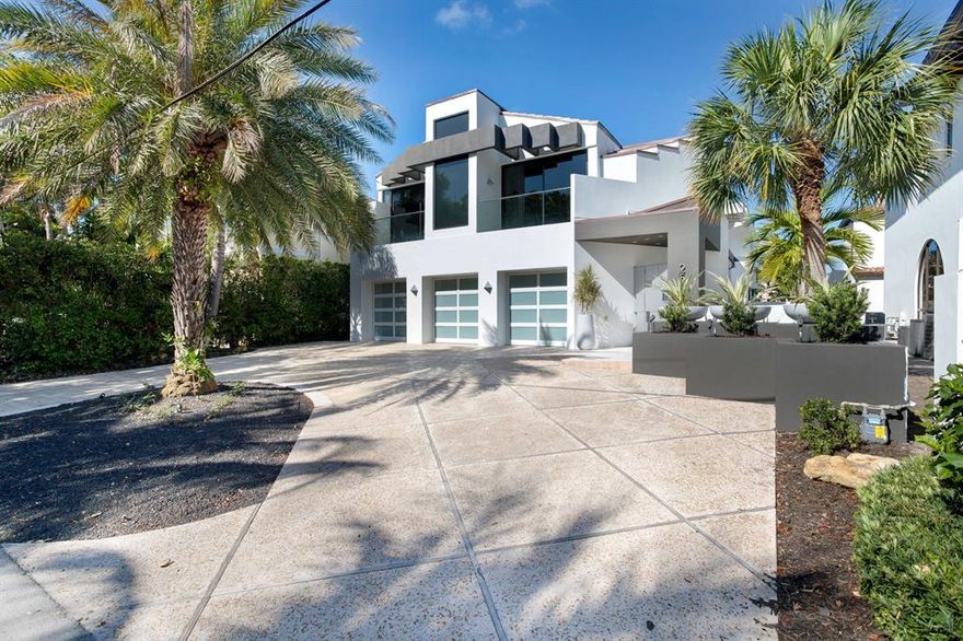 Tour De Force Modern Intracoastal estate sited on 63 +/- ft of ''no wake'' frontage overlooking Lake Boca Raton and the posh Boca Raton Resort & Club by famed Palm Desert, CA architect Guy Dreier Designs. A gated water garden courtyard ushers guests to this sleek glass-encased estate with open light-filled living spaces. A dramatic glass bridge leads to the '' Front Row '' master quarters with floor to ceiling glass window walls, streamlined/organic master bath, boutique closet and private ICWW balcony. Secondary bedrooms suites (1 down and 3 up) provide the ultimate privacy including a separate back staircase with lounge, 2 bedrooms suites and kitchenette. Resort-like sculptural pool with spa and deck for waterside lounging. A short stroll to the Boca Beach and Palmetto Park Road restaurant row. Shown by appt only. 

DISCLAIMER: Information published or otherwise provided by the listing company and its representatives including but not limited to prices, measurements, square footages, lot sizes, calculations and statistics are deemed reliable but are not guaranteed and are subject to errors, omissions or changes without notice. All such information should be independently verified by any prospective purchaser or seller. Parties should perform their own due diligence to verify such information prior to a sale or listing. Listing company expressly disclaims any warranty or representation regarding such information. Prices published are either list price, sold price, and/or last asking price. The listing company participates in the Multiple Listing Service and IDX. The properties published as listed and sold are not necessarily exclusive to listing company and may be listed or have sold with other members of the Multiple Listing Service. Transactions where listing company represented both buyers and sellers are calculated as two sales. The listing company's marketplace is all of the following: Vero Beach, Town of Orchid, Indian River Shores, Town of Palm Beach, West Palm Beach, Manalapan Beach, Point Manalapan, Hypoluxo Island, Ocean Ridge, Gulf Stream, Delray Beach, Highland Beach, Boca Raton, East Deerfield Beach, Hillsboro Beach, Hillsboro Shores, East Pompano Beach, Lighthouse Point, Sea Ranch Lakes and Fort Lauderdale. Cooperating brokers are advised that in the event of a Buyer default, no commission will be paid to a cooperating Broker on the Deposits retained by the Seller. No commissions are paid to any cooperating broker until title passes or upon actual commencement of a lease. Some affiliations may not be applicable to certain geographic areas. If your property is currently listed with another broker, please disregard any solicitation for services. Copyright 2020 listing company All Rights Reserved.