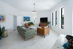 226 Corsair Ave