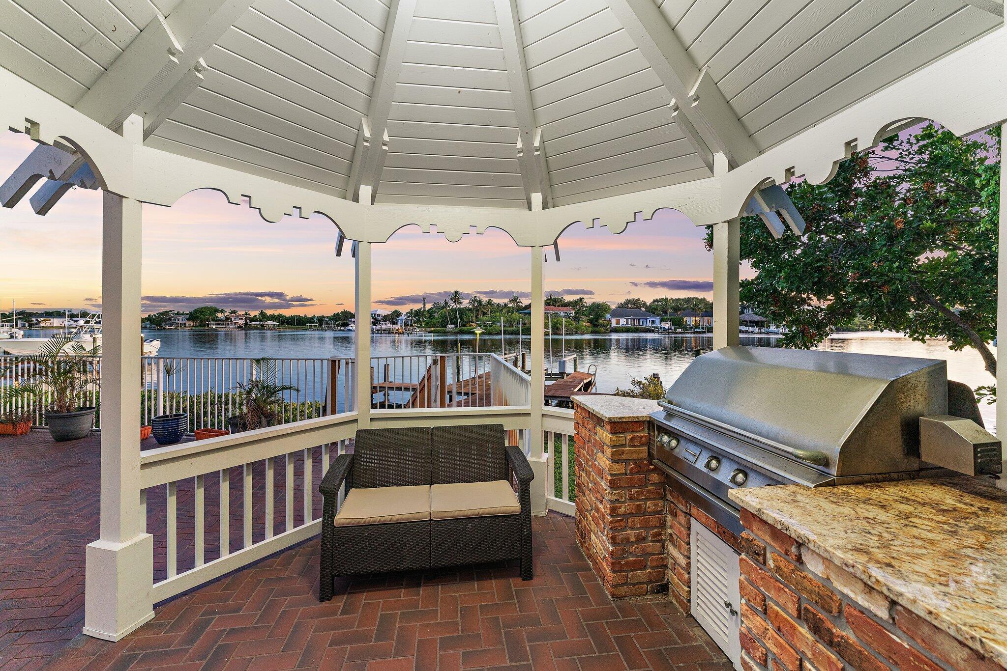 NORTH RIVER PLANTATION - Residential