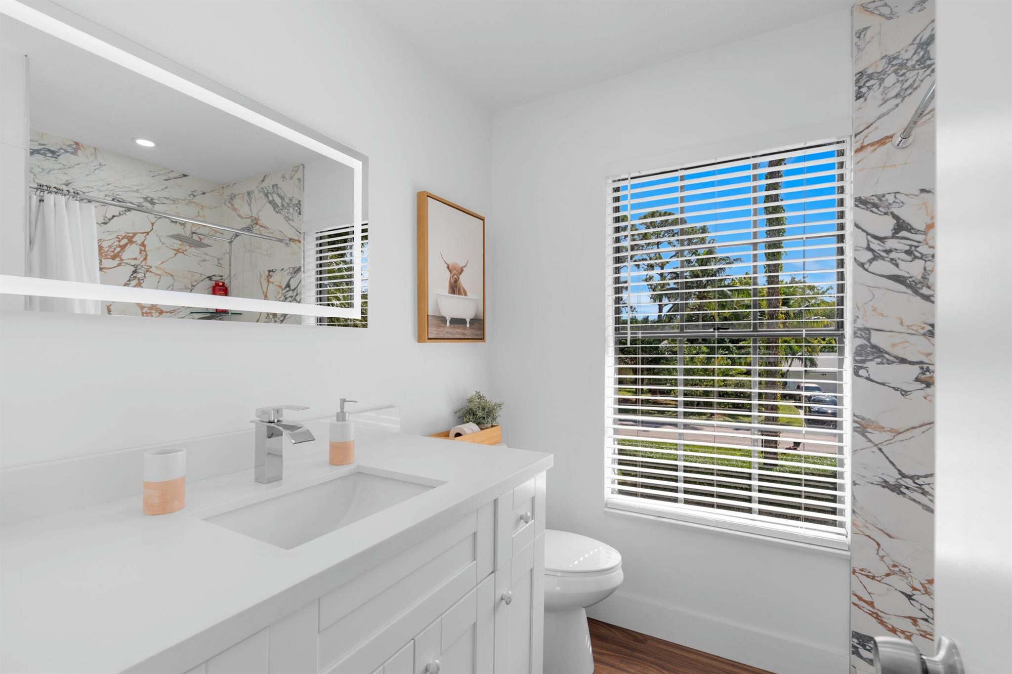 DELRAY GARDEN ESTATES 3 - Residential Income