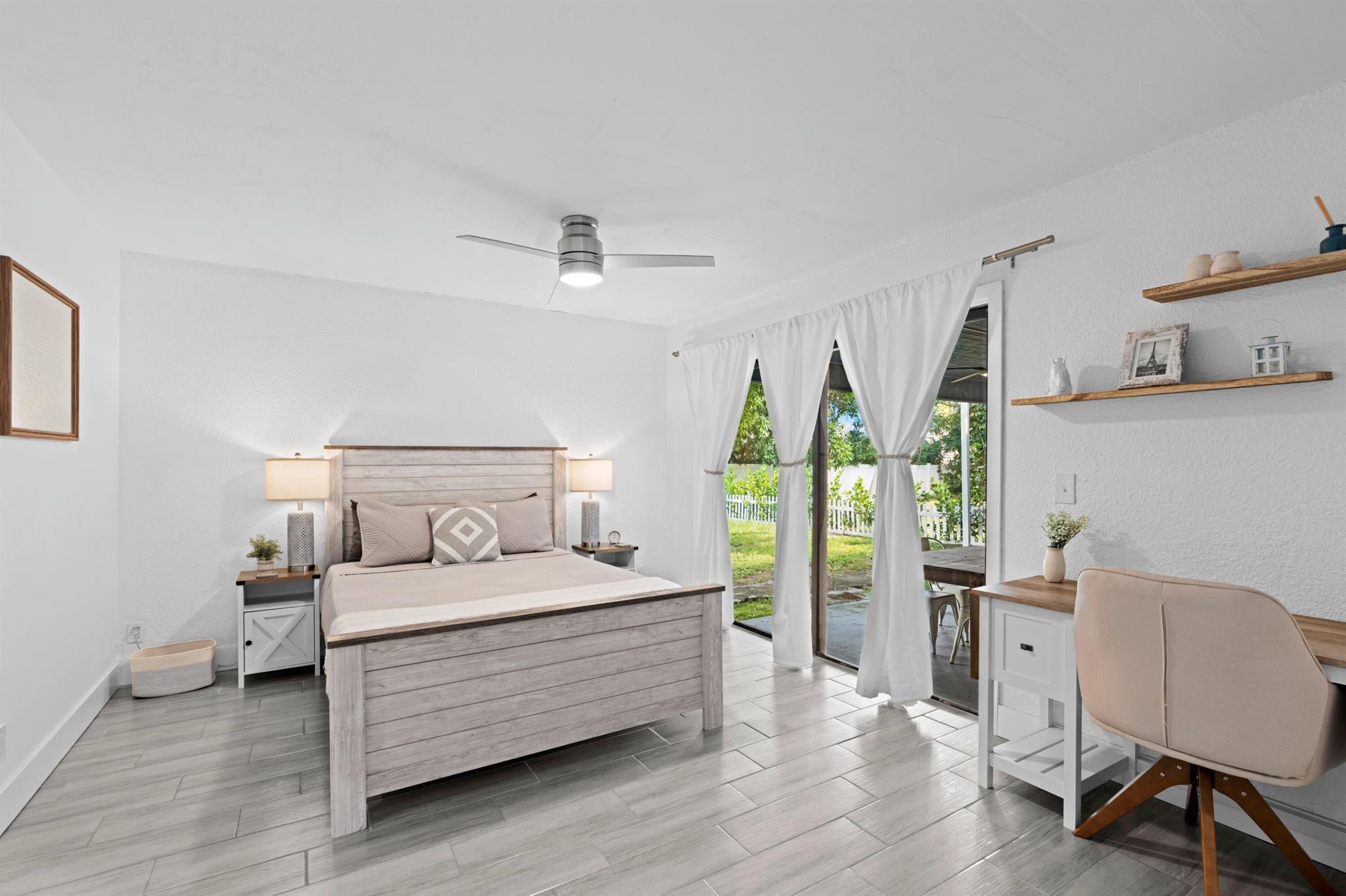 DELRAY GARDEN ESTATES 3 - Residential Income