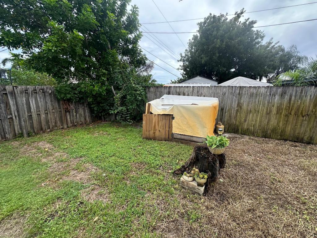 CRESTHAVEN NO 5 40-4 B - Residential