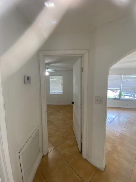 CRESTHAVEN NO 5 40-4 B - Residential