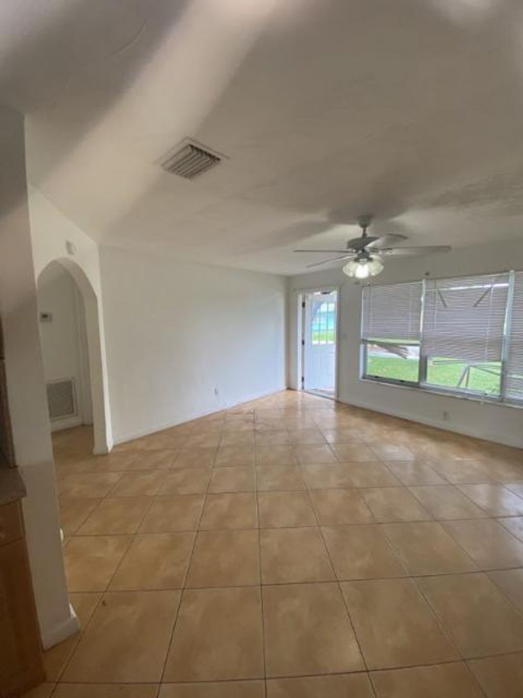 Photo of 2930 NE 10 Terrace, Pompano Beach, FL 33064 (MLS # R11134666)