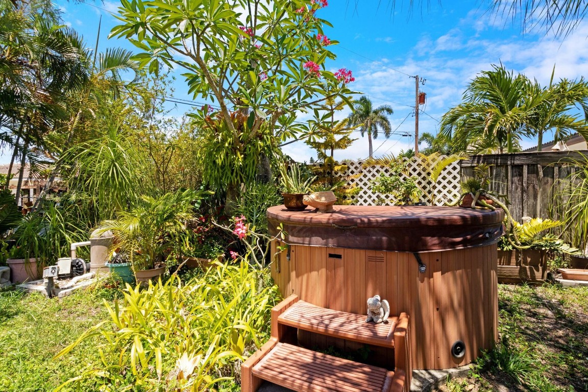 Coral Ridge Isles 45-47 B - Residential