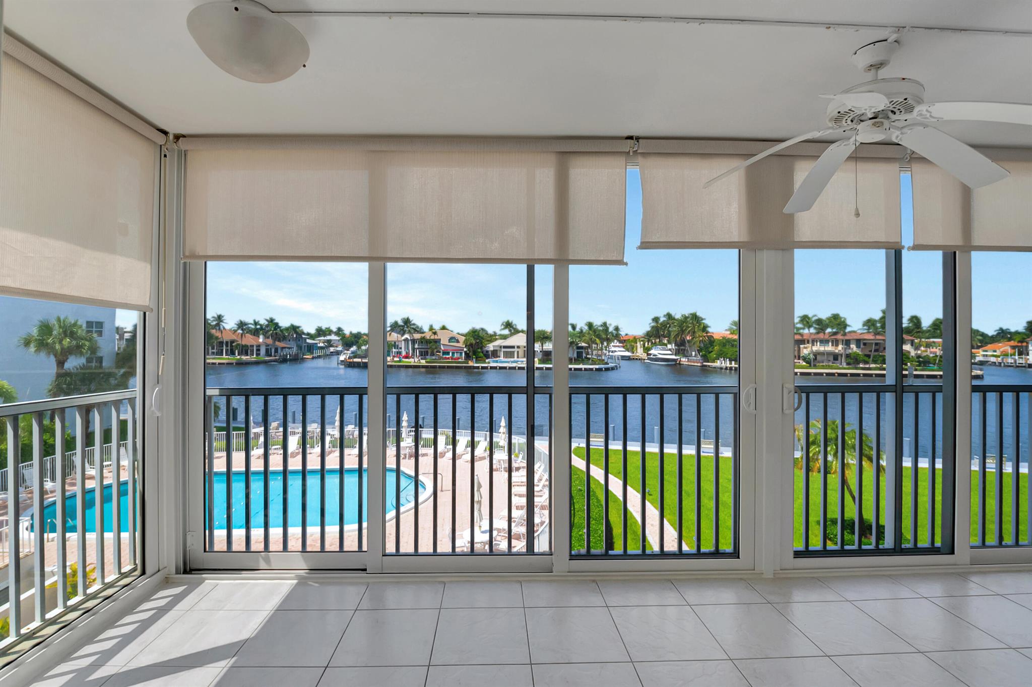 PENTHOUSE HIGHLANDS CONDO - Residential