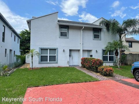 607 SW 6 Street Fort Lauderdale FL 33315