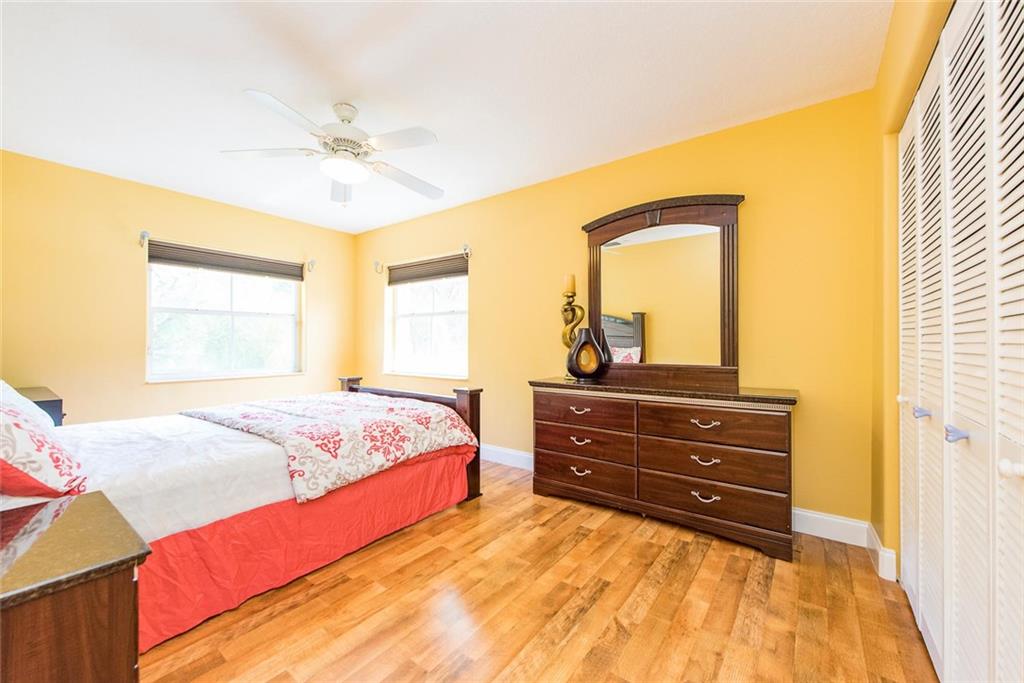 Countrys Point 119-29 B - Residential