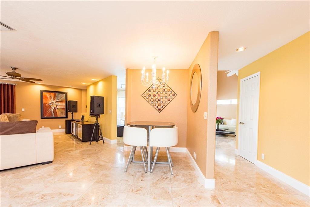 Countrys Point 119-29 B - Residential