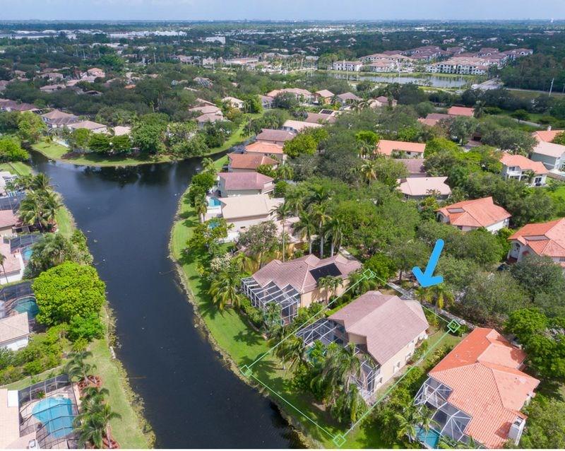 Countrys Point 119-29 B - Residential